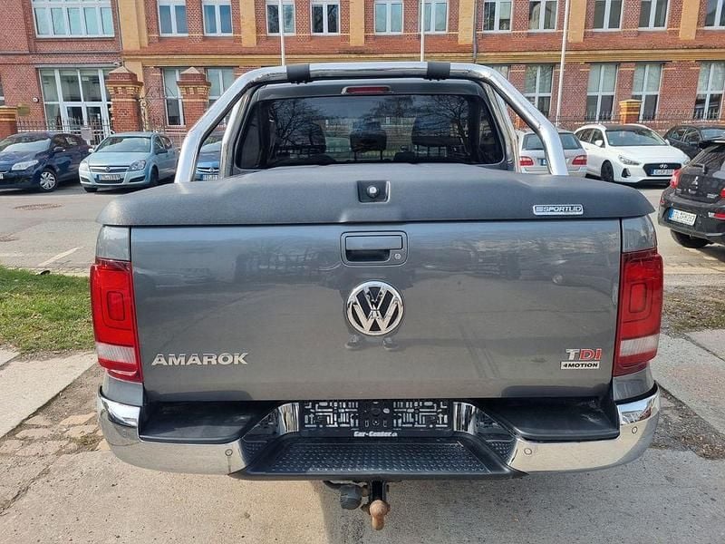 Gebraucht VW Amarok Highline 179 PS (131 kW) 2016 Grau Pickup