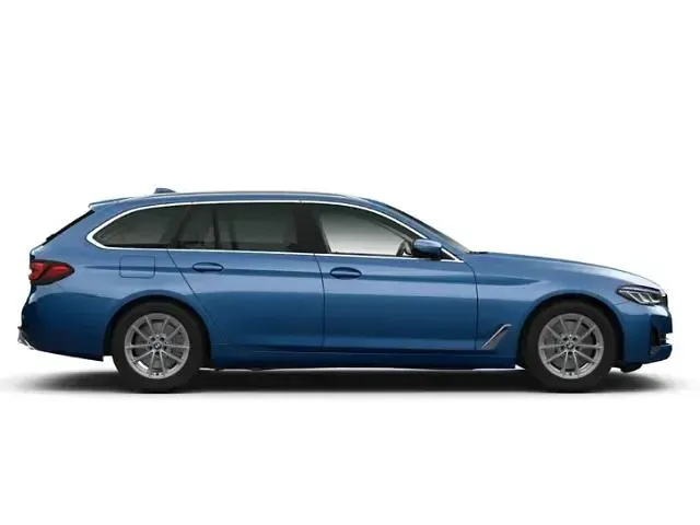 Używany BMW 530 286 KM (210 kW) 2022 Niebieski Kombi