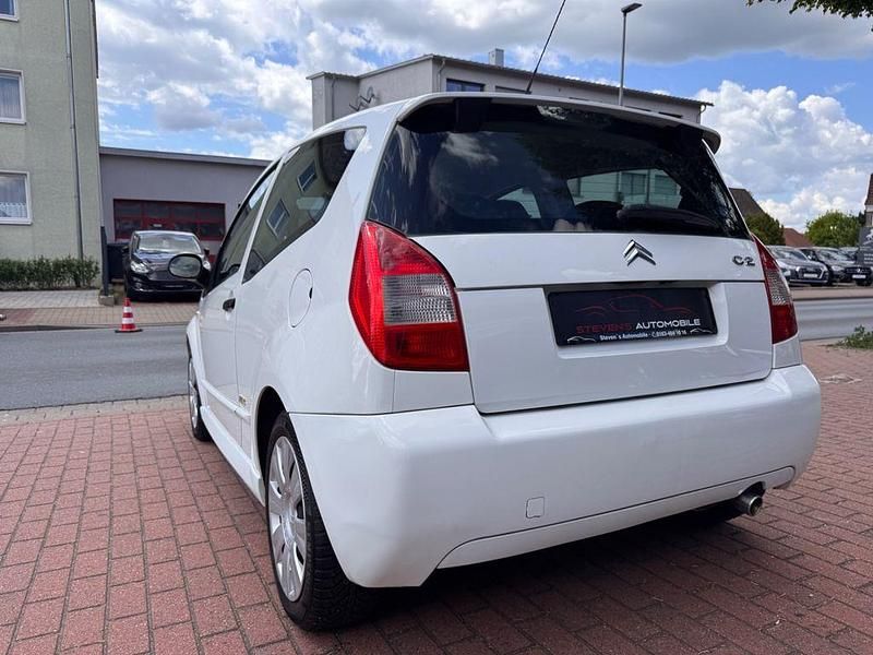Gebraucht Citroën C2 VTR Sport 73 PS (53 kW) 2008 Weiß Kleinwagen