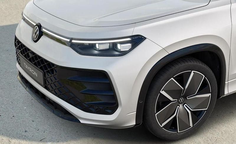 Gebraucht VW Tayron R-line 193 PS (141 kW) 2025 Oryxweiß perlmutteffekt SUV