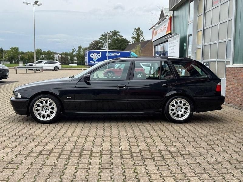 Gebraucht BMW 540 Exclusive 286 PS (210 kW) 2003 Schwarz Kombi