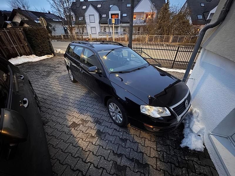 Gebraucht VW Passat 160 PS (117 kW) 2008 Schwarz Kombi