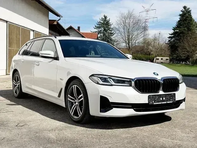 Gebraucht BMW 530e Shadowline 2022 Andere Kombi