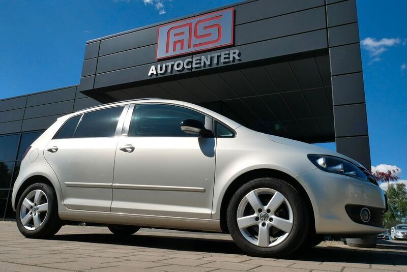 Gold Gebraucht 2011 VW Golf Plus Style Van / Kleinbus | 6.490 € (Guter Preis) - Bild 1/4