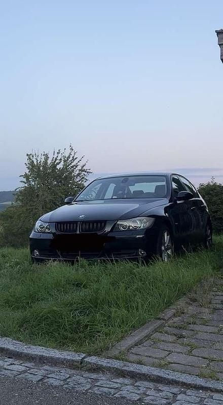 Gebraucht BMW 320 150 PS (110 kW) 2006 Limousine