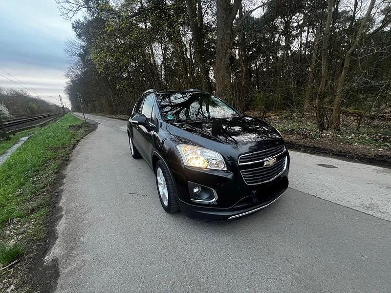 Gebraucht Chevrolet Trax LS 140 PS (102 kW) 2014 Schwarz SUV
