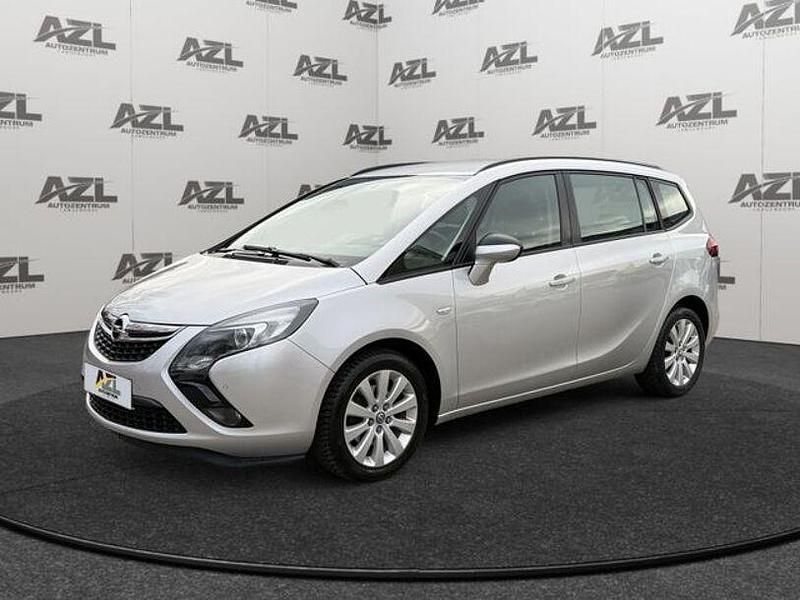 Gebraucht Opel Zafira Edition 140 PS (102 kW) 2016 Silber Van / Kleinbus