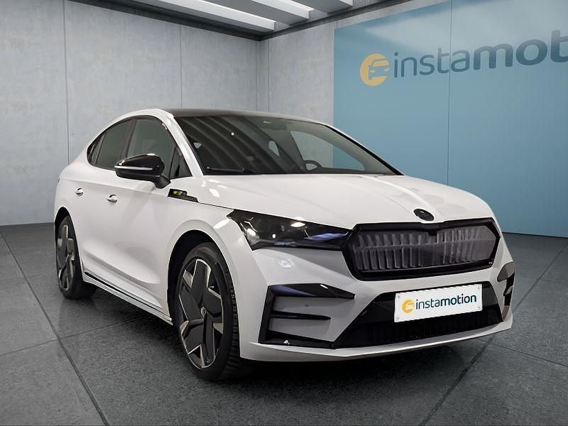 Weiß Gebraucht 2022 Skoda Enyaq iV RS SUV | 39.749 € (Fairer Preis) - Bild 1/4