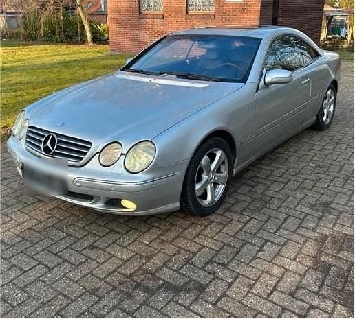 Silber Gebraucht 2009 Mercedes CL500 Coupé | 3.800 € - Bild 1/4