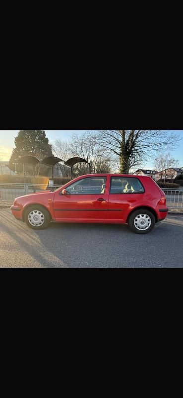 Gebraucht VW Golf IV 150 PS (110 kW) 2000 Rot Kleinwagen