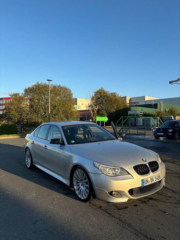 Silber Gebraucht 2007 BMW 535 Limousine | 8.999 € (Guter Preis) - Bild 1/4