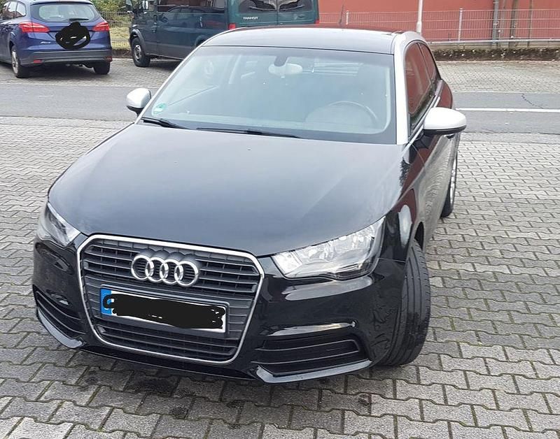 Schwarz Gebraucht 2011 Audi A1 Ambition Kleinwagen | 6.500 € (Fairer Preis) - Bild 1/4
