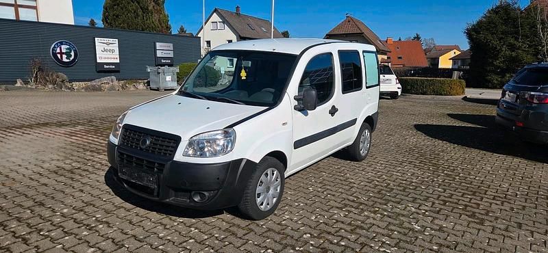 Gebraucht Fiat Doblò 78 PS (57 kW) 2006 Weiß Van / Kleinbus