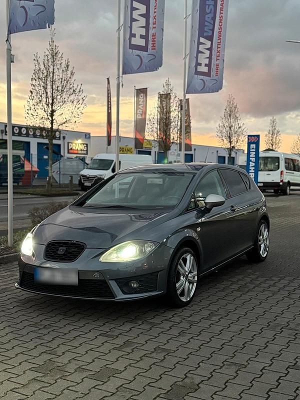 Gebraucht Seat Leon FR 170 PS (125 kW) 2010 Grau Kleinwagen
