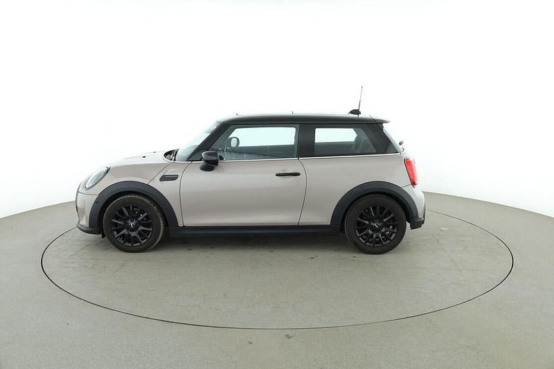 Używany Mini Cooper Classic 136 KM (100 kW) 2023 Szary Hatchback