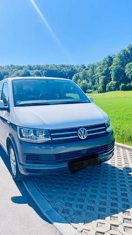 Gebraucht VW Multivan Comfortline 150 PS (110 kW) 2016 Blau Van / Kleinbus