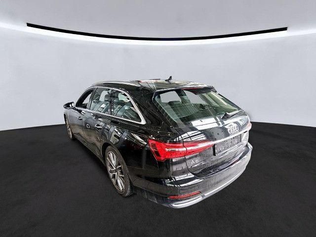 Gebraucht Audi A6 Design 265 PS (194 kW) 2023 Mythosschwarz metallic (metallic) Kombi