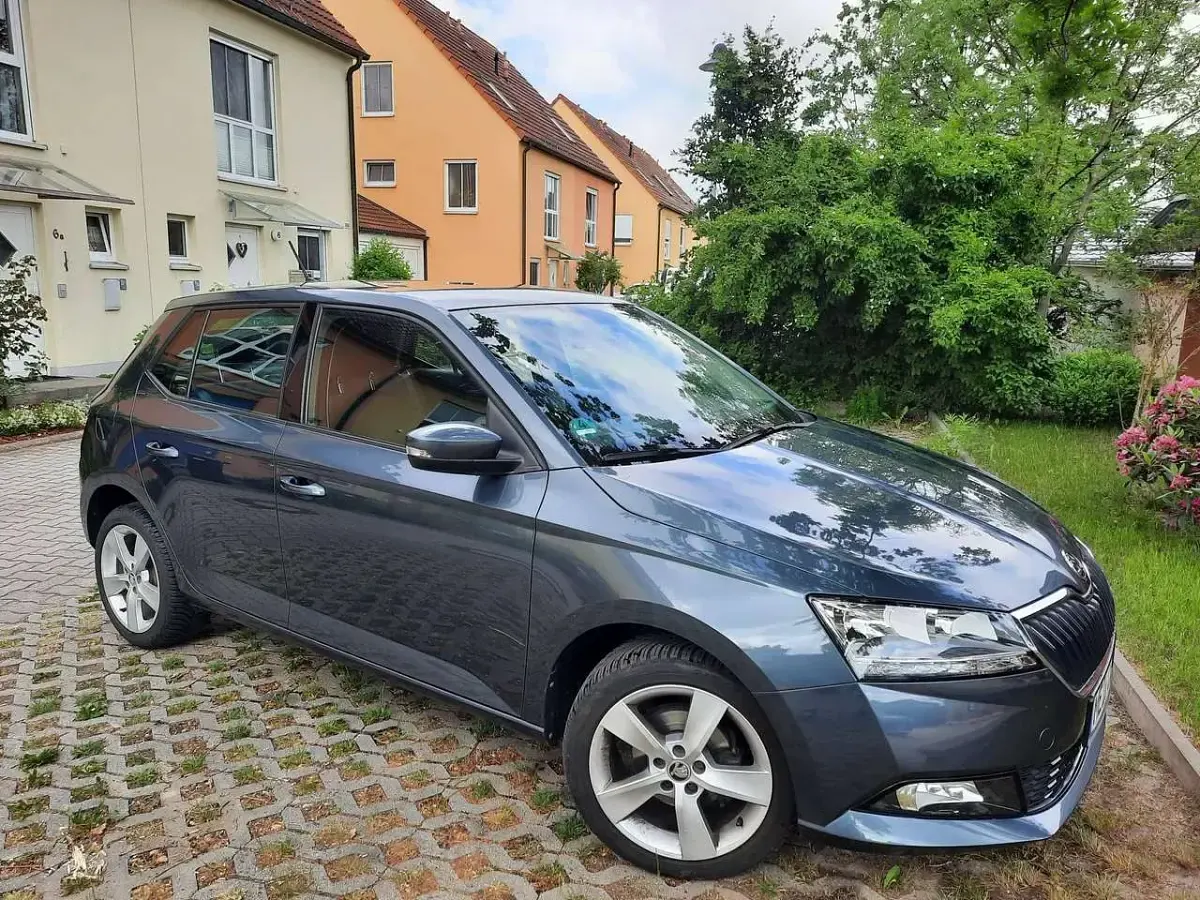 Gebraucht Skoda Fabia Cool Plus 75 PS (55 kW) 2019 Grau Kleinwagen