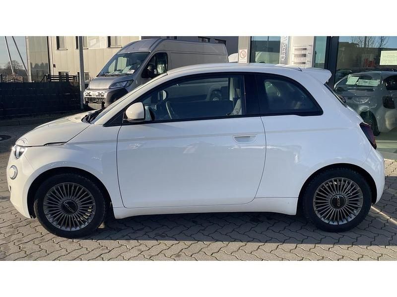 Gebraucht Fiat 500e 86 kW (118 PS) 2023 Arktis weiß) (weiss Kleinwagen