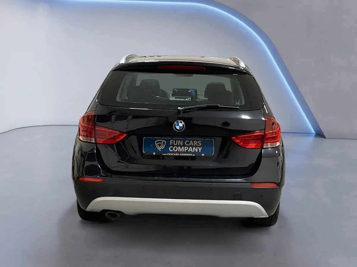 Gebraucht BMW X1 Sport Line 177 PS (130 kW) 2010 Schwarz SUV