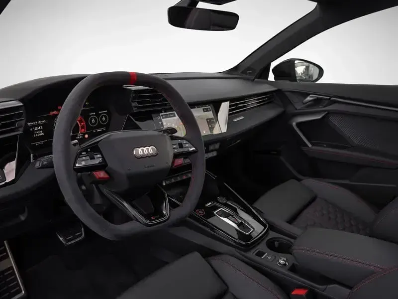 Gebraucht Audi RS3 Ambiente 400 PS (294 kW) 2026 Schwarz Limousine