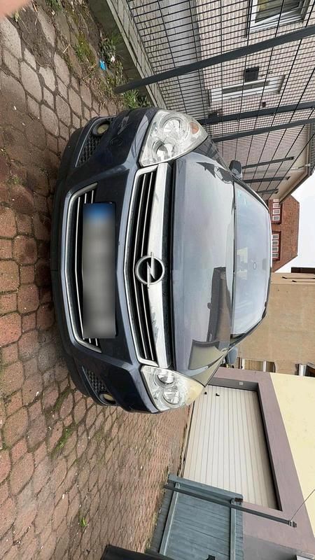 Gebraucht Opel Astra 101 PS (74 kW) 2008 Grau Kleinwagen