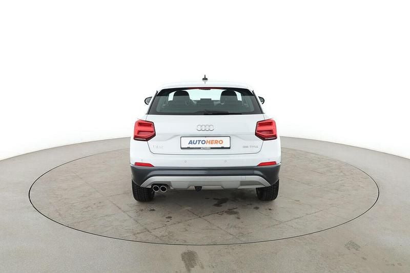 Gebraucht Audi Q2 Design 150 PS (110 kW) 2019 Weiß SUV