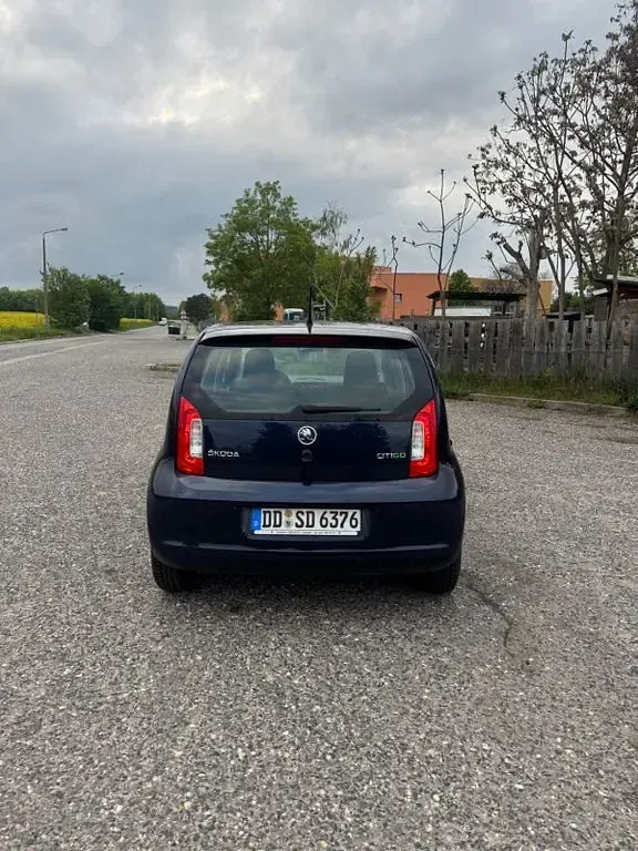 Second-hand Skoda Citigo Active 60 CP (44 kW) 2014 Albastru Hatchback