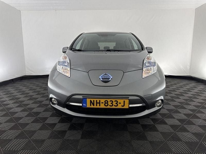 Gebraucht Nissan Leaf 80 kW (109 PS) 2017 Grau Kleinwagen