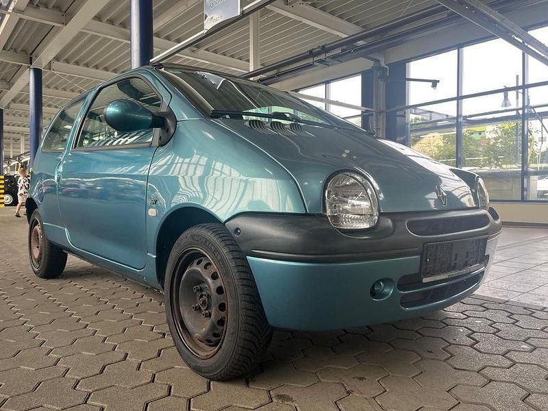 Blau Gebraucht 2004 Renault Twingo Kleinwagen | 1.850 € (Etwas zu teuer) - Bild 1/4