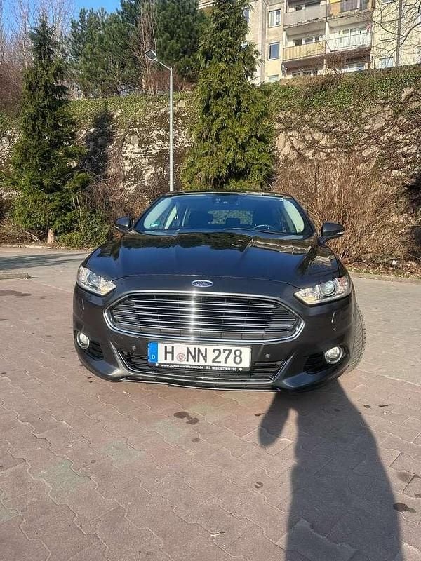 Grau Gebraucht 2016 Ford Mondeo Trend Kombi | 10.100 € (Fairer Preis) - Bild 1/4