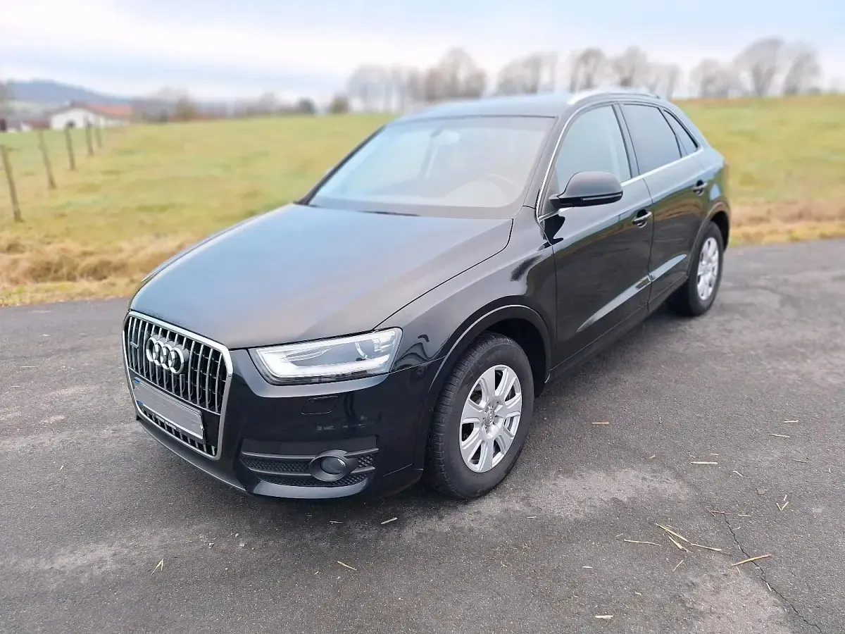 Gebraucht Audi Q3 177 PS (130 kW) 2011 Schwarz SUV