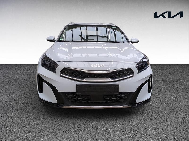 Gebraucht Kia XCeed Comfort 141 PS (103 kW) 2025 Cararraweiss SUV
