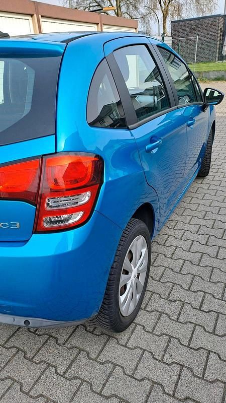 Gebraucht Citroën C3 73 PS (53 kW) 2011 Blau Kleinwagen