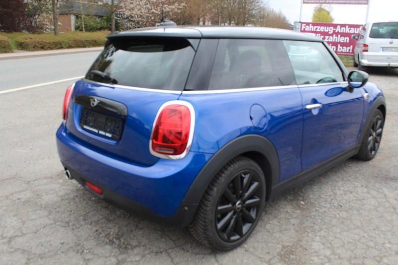 Używany Mini Cooper 136 KM (100 kW) 2020 Niebieski Hatchback
