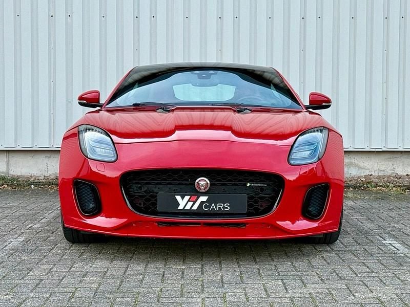 Gebraucht Jaguar F-Type R-Dynamic 300 PS (220 kW) 2019 Rot Coupé