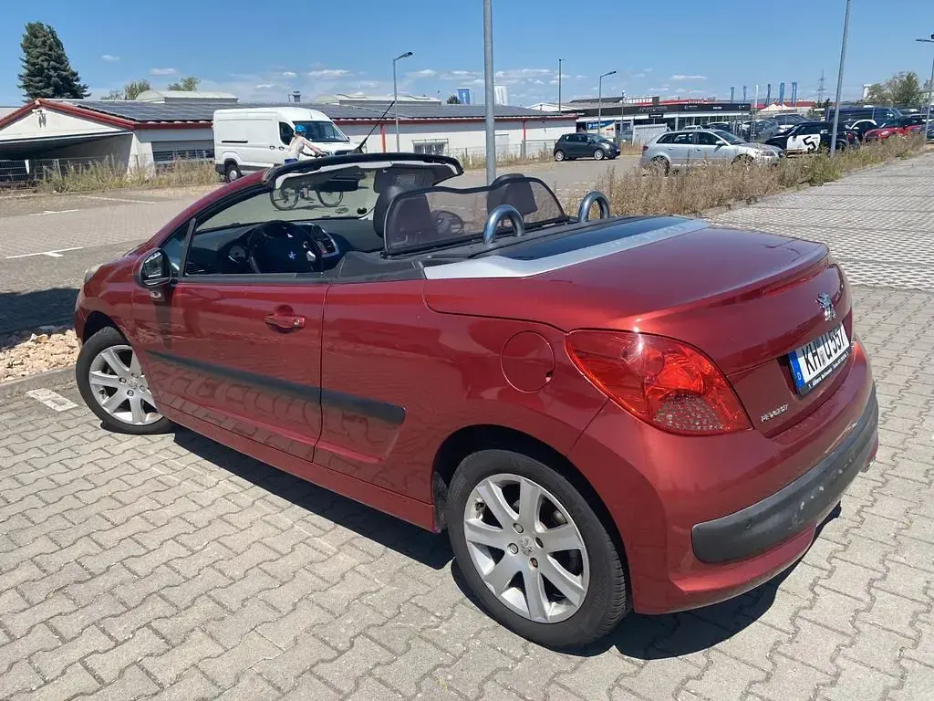 Gebraucht Peugeot 207 CC Platinum 120 PS (88 kW) 2007 Rot Cabrio