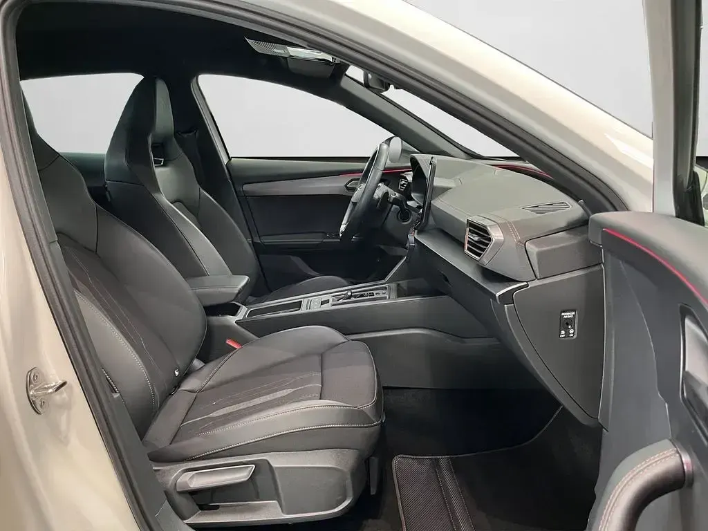 Gebraucht Cupra Formentor VZ 245 PS (180 kW) 2023 Weiß SUV