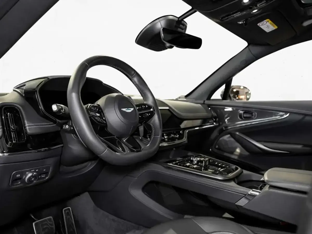 Gebraucht Aston Martin DBX 707 707 PS (519 kW) 2024 Silber SUV