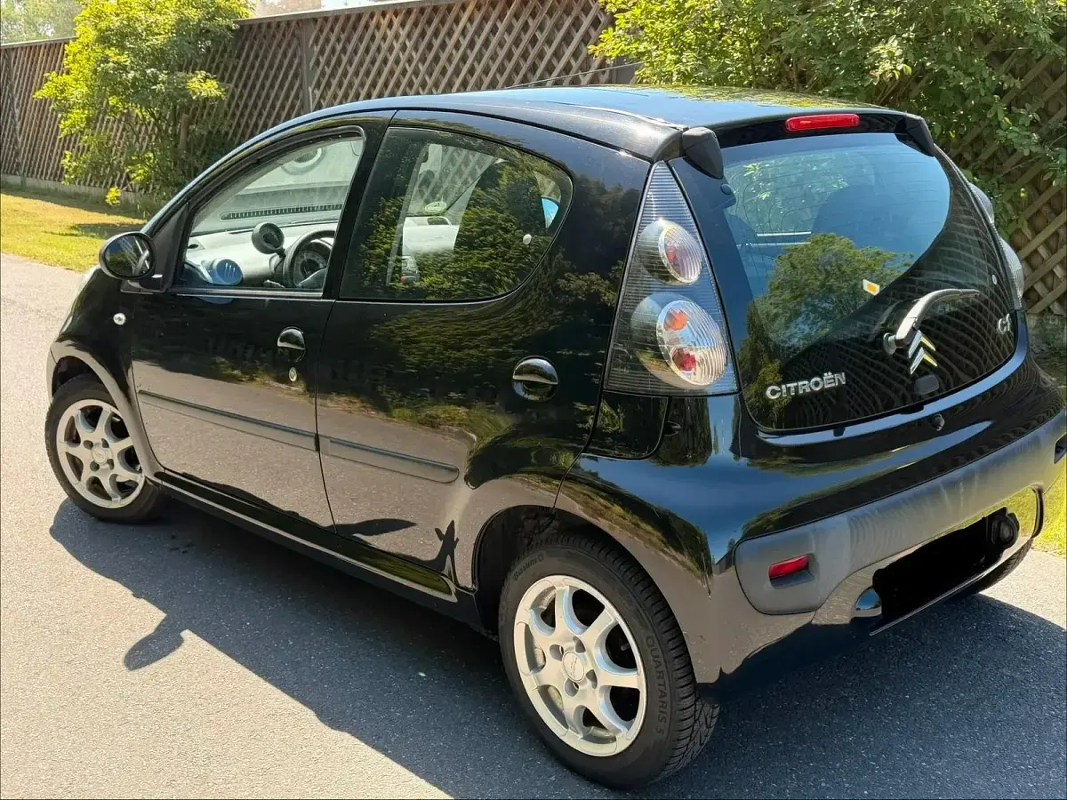 Gebraucht Citroën C1 60 PS (44 kW) 2010 Grau Kleinwagen