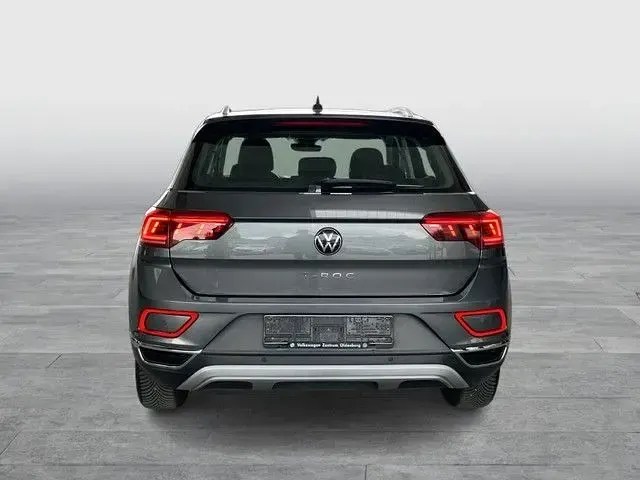 Gebraucht VW T-Roc Style 150 PS (110 kW) 2022 Grau SUV