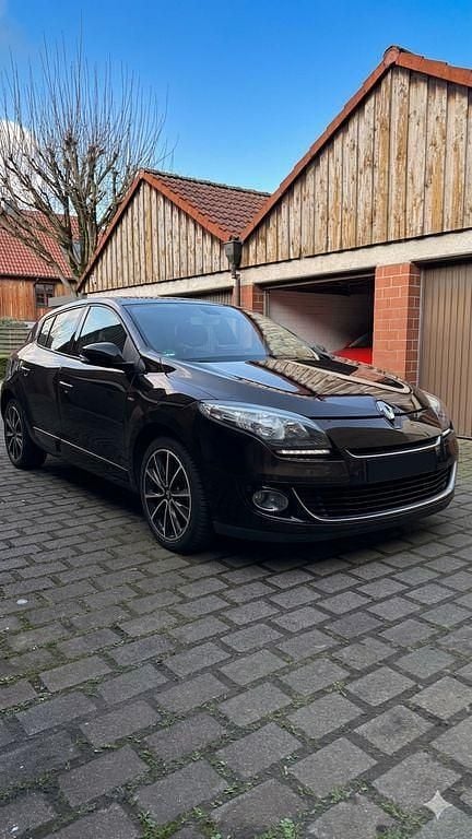 Gebraucht Renault Mégane Bose Edition 110 PS (80 kW) 2013 Braun Limousine