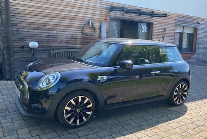 Schwarz Gebraucht 2021 Mini Cooper S Kleinwagen | 14.300 € (Fairer Preis) - Bild 1/4