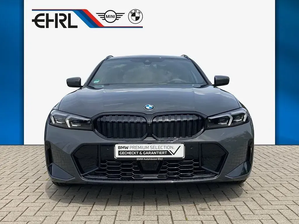 Gebraucht BMW 330 M Sport 286 PS (210 kW) 2026 Silber Limousine