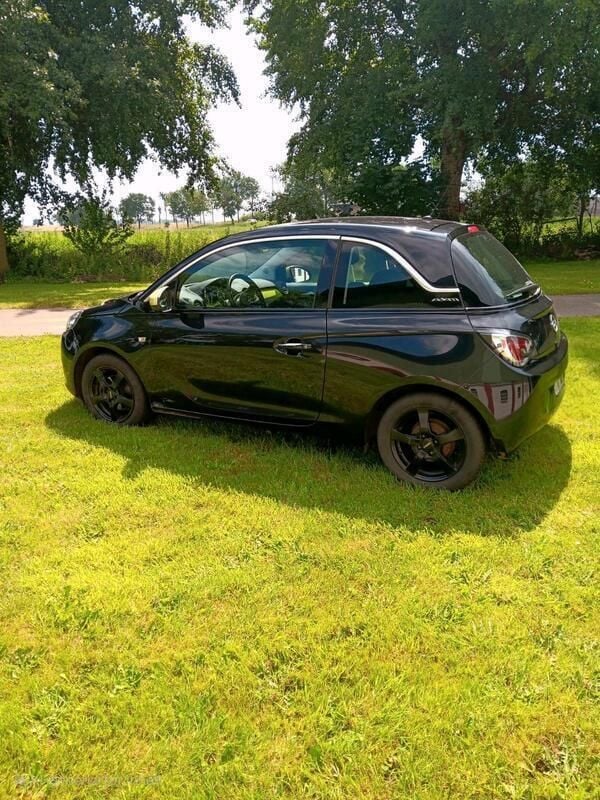 Schwarz Gebraucht 2013 Opel Adam Kleinwagen | 8.499 € (Teuer) - Bild 1/4