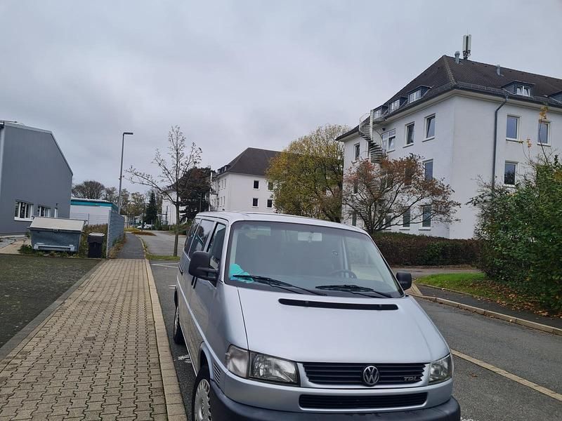 Silber Gebraucht 2002 VW T4 Van | 5.500 € (Fairer Preis) - Bild 1/4