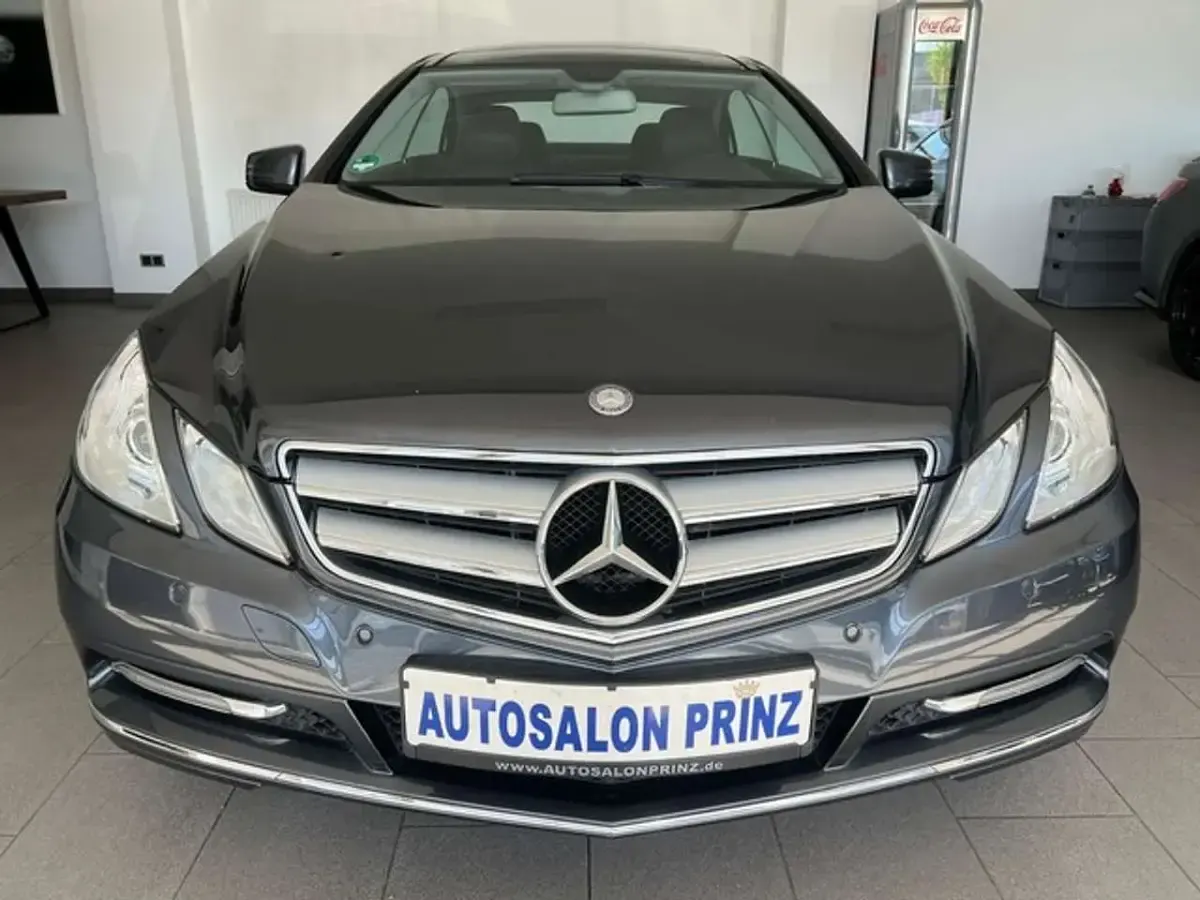 Second-hand Mercedes E200 184 CP (135 kW) 2012 Gri Coupe