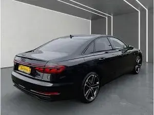 Gebraucht Audi A8 286 PS (210 kW) 2026 Schwarz (mythosschwarz metallic) Limousine