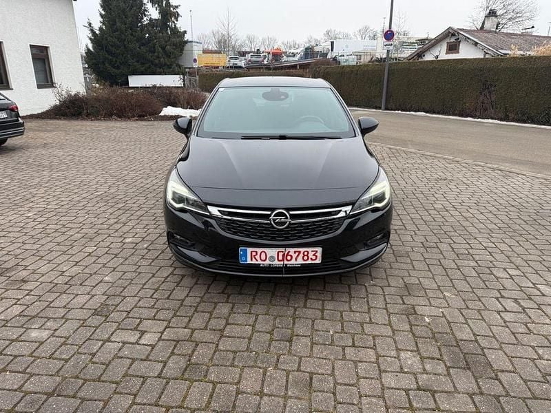 Gebraucht Opel Astra Dynamic 105 PS (77 kW) 2016 Schwarz Limousine