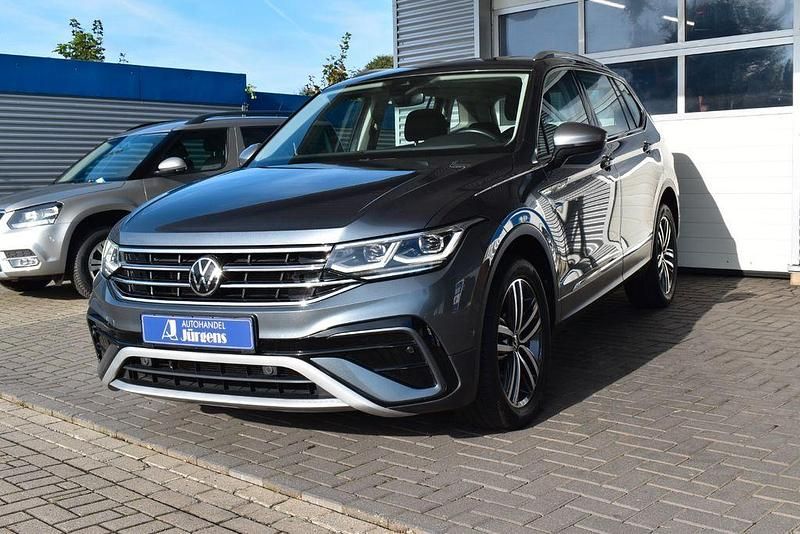 Grau Gebraucht 2022 VW Tiguan Allspace SUV | 29.490 € (Fairer Preis) - Bild 1/4